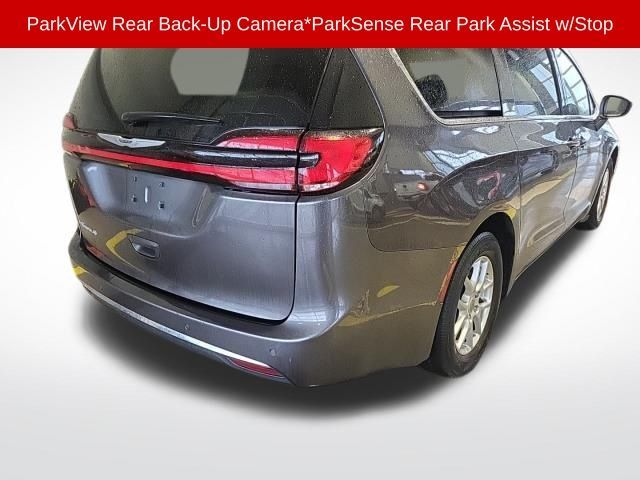 2022 Chrysler Pacifica Touring-L