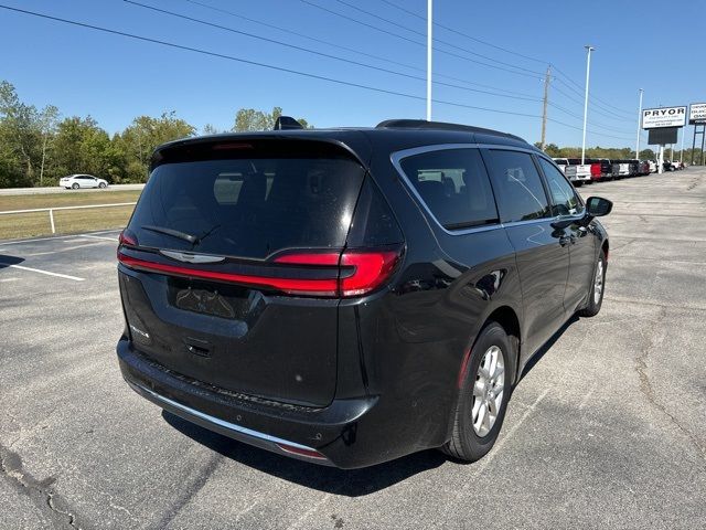 2022 Chrysler Pacifica Touring-L