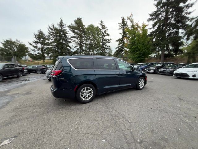 2022 Chrysler Pacifica Touring-L