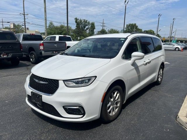 2022 Chrysler Pacifica Touring-L