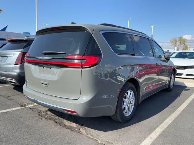 2022 Chrysler Pacifica Touring-L