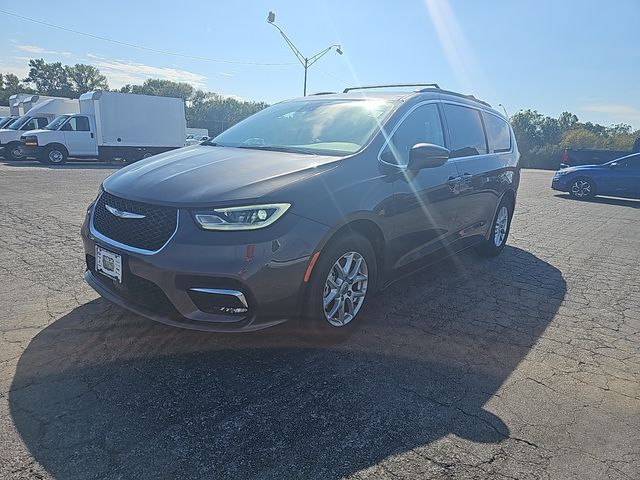 2022 Chrysler Pacifica Touring-L