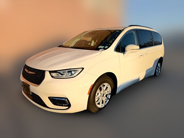 2022 Chrysler Pacifica Touring-L