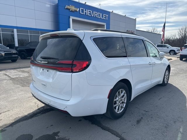 2022 Chrysler Pacifica Touring-L