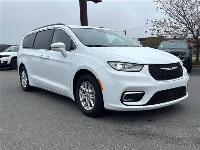 2022 Chrysler Pacifica Touring-L