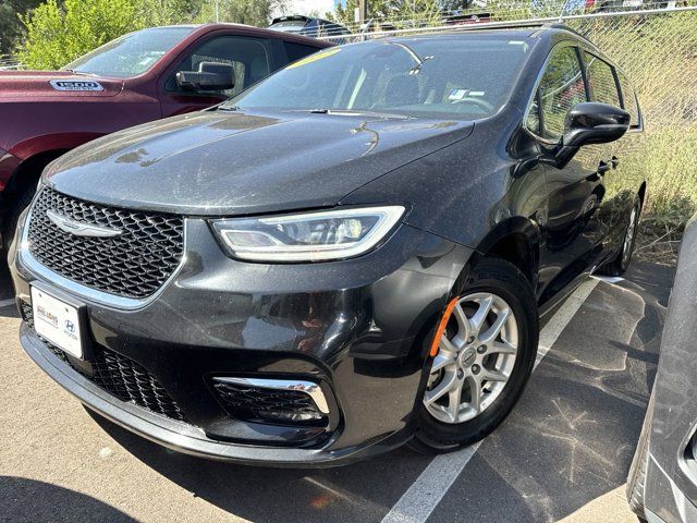 2022 Chrysler Pacifica Touring-L