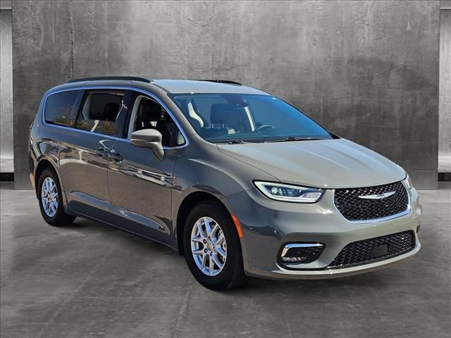 2022 Chrysler Pacifica Touring-L