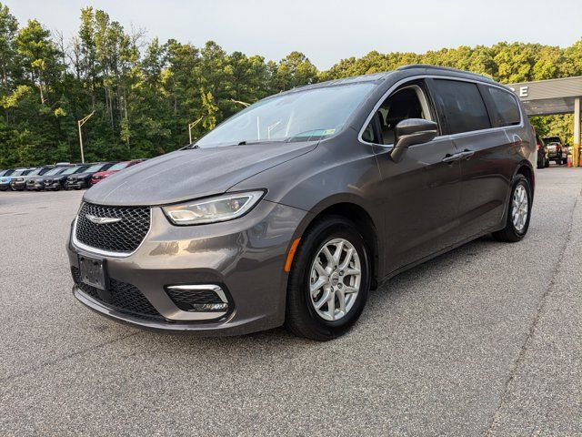 2022 Chrysler Pacifica Touring-L