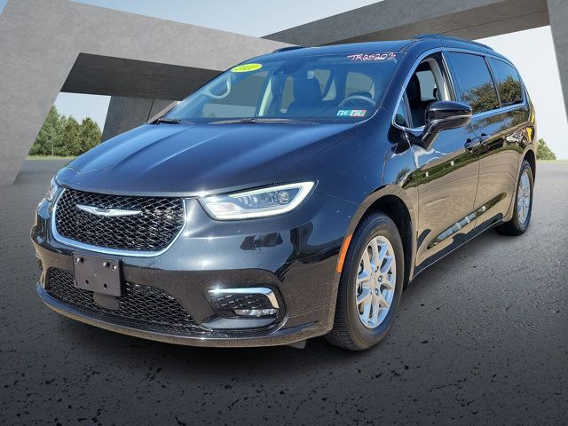 2022 Chrysler Pacifica Touring-L