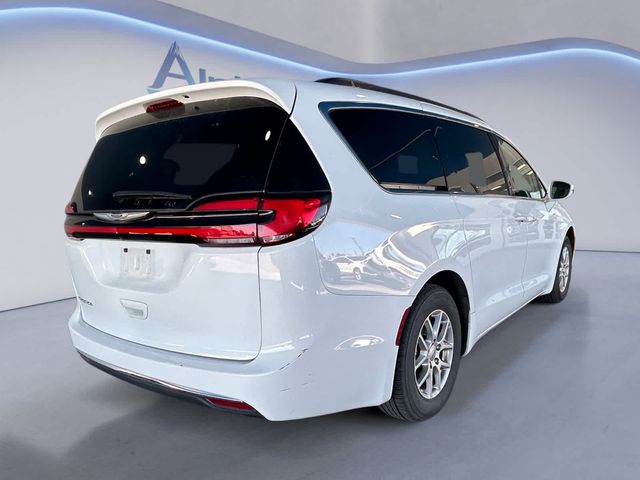 2022 Chrysler Pacifica Touring-L