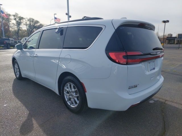 2022 Chrysler Pacifica Touring-L