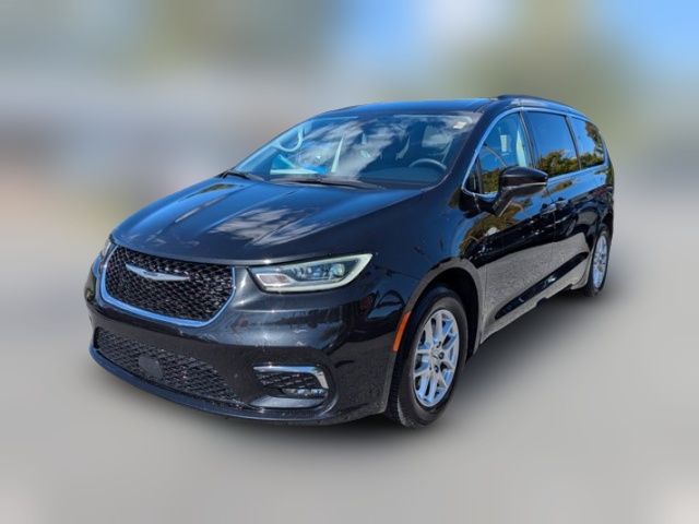 2022 Chrysler Pacifica Touring-L