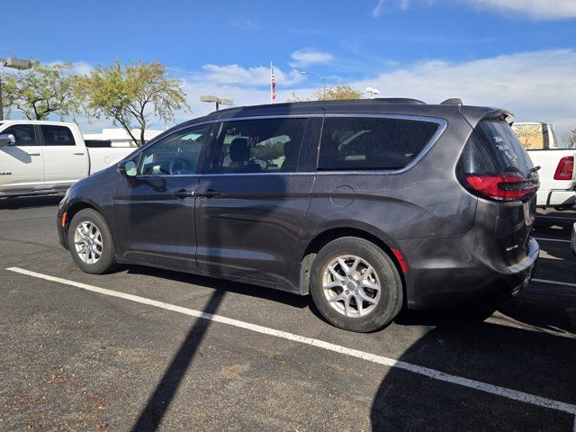 2022 Chrysler Pacifica Touring-L