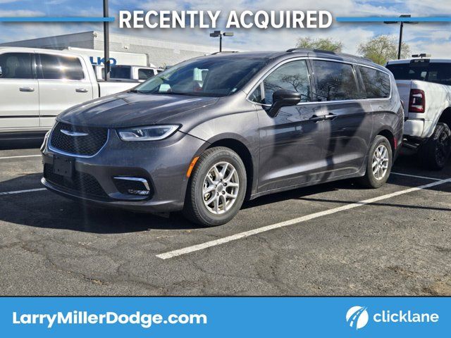 2022 Chrysler Pacifica Touring-L