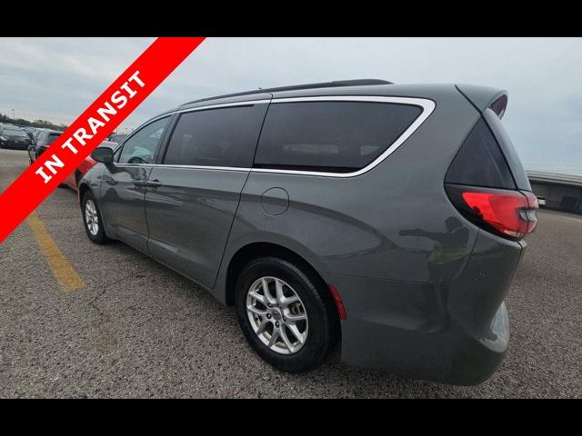 2022 Chrysler Pacifica Touring-L