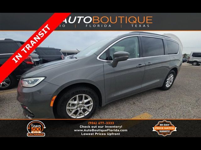 2022 Chrysler Pacifica Touring-L