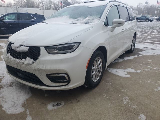 2022 Chrysler Pacifica Touring-L