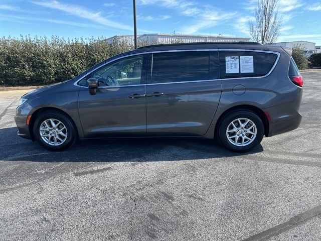 2022 Chrysler Pacifica Touring-L