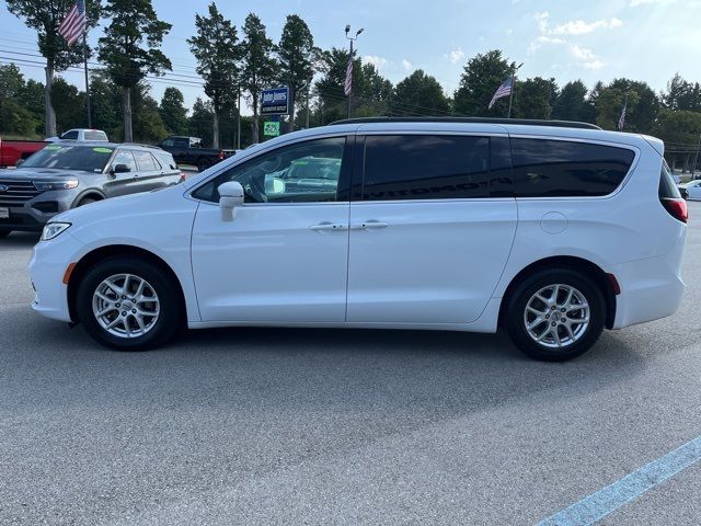 2022 Chrysler Pacifica Touring-L