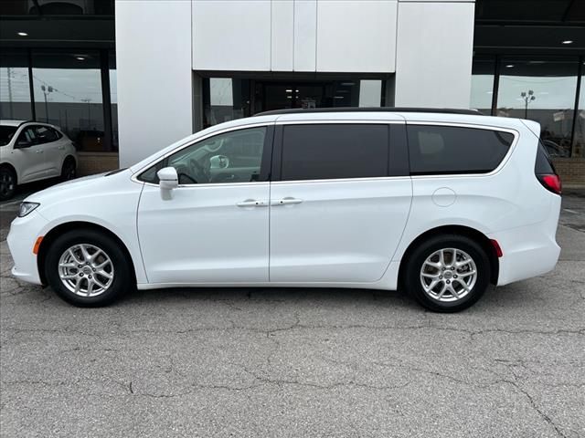 2022 Chrysler Pacifica Touring-L