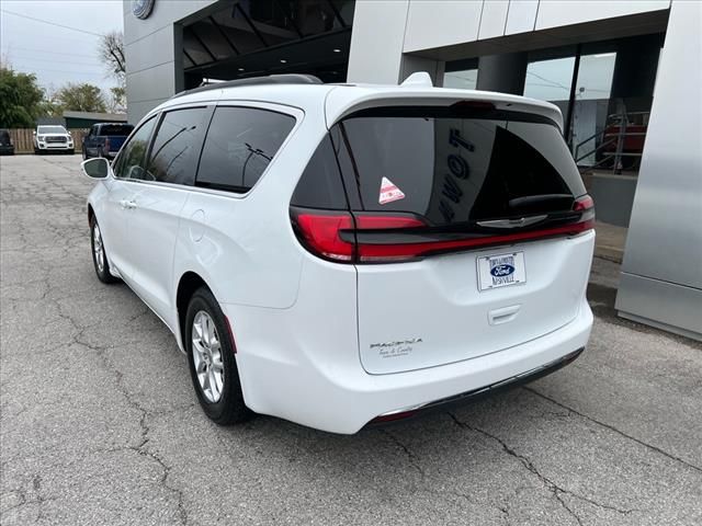 2022 Chrysler Pacifica Touring-L