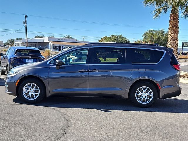 2022 Chrysler Pacifica Touring-L