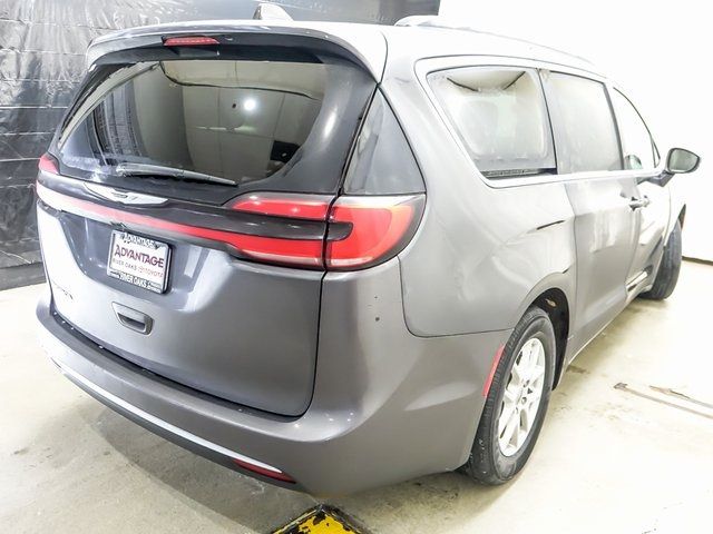 2022 Chrysler Pacifica Touring-L