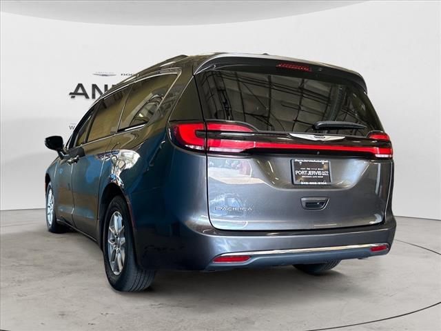 2022 Chrysler Pacifica Touring-L