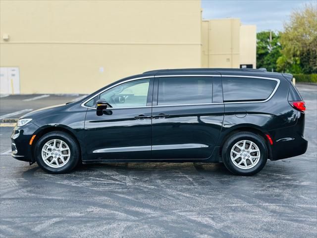 2022 Chrysler Pacifica Touring-L