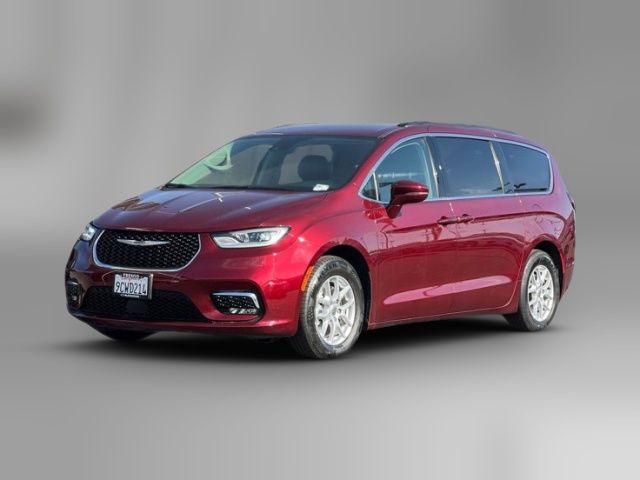 2022 Chrysler Pacifica Touring-L