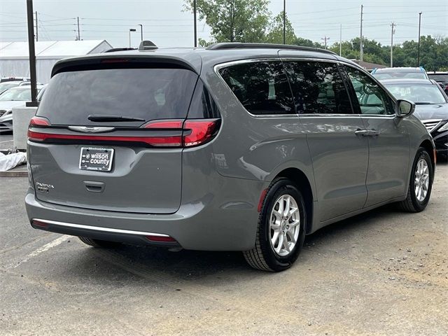 2022 Chrysler Pacifica Touring-L