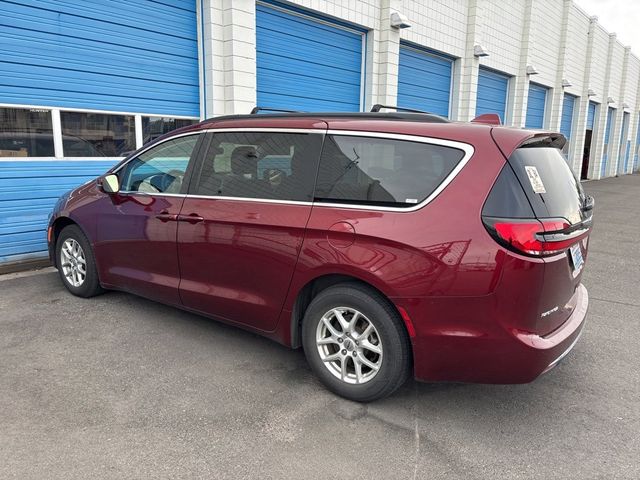 2022 Chrysler Pacifica Touring-L