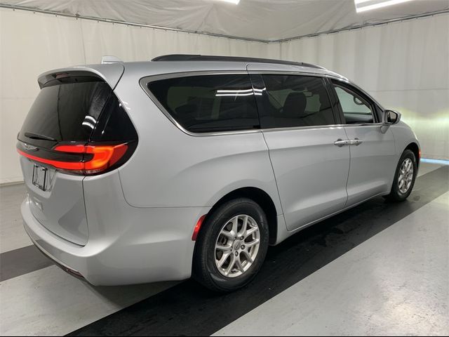 2022 Chrysler Pacifica Touring-L