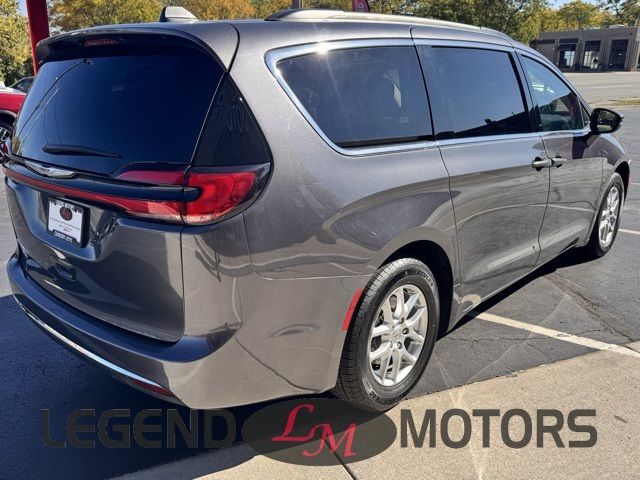 2022 Chrysler Pacifica Touring-L