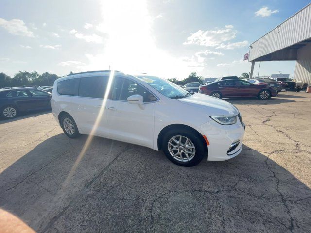 2022 Chrysler Pacifica Touring-L