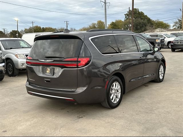 2022 Chrysler Pacifica Touring-L