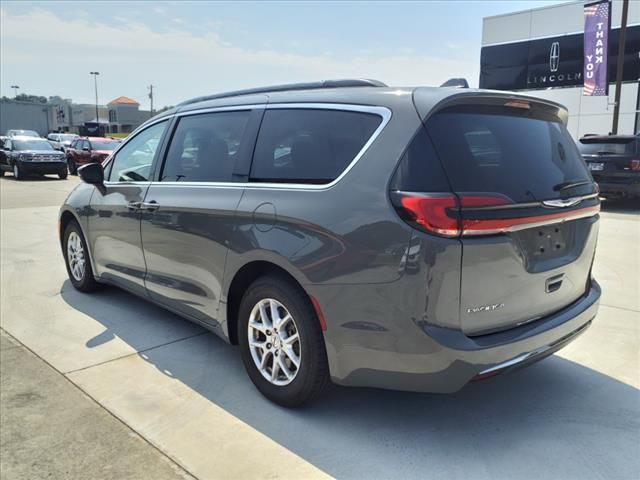 2022 Chrysler Pacifica Touring-L