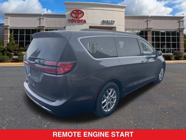 2022 Chrysler Pacifica Touring-L