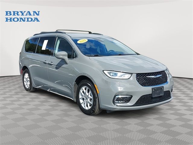 2022 Chrysler Pacifica Touring-L