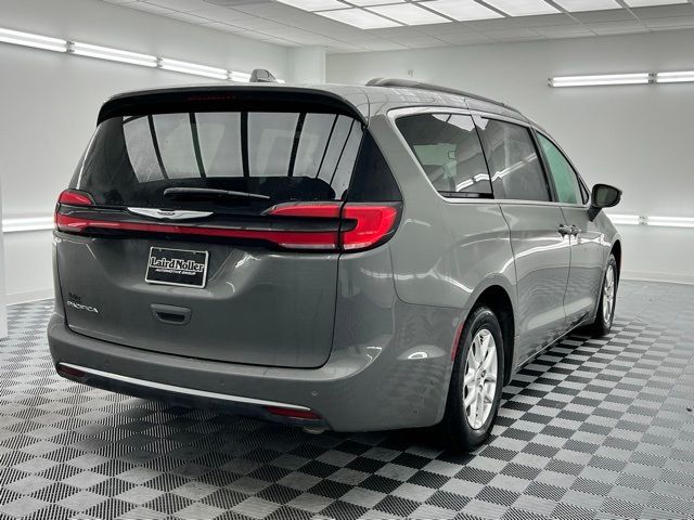 2022 Chrysler Pacifica Touring-L