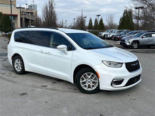 2022 Chrysler Pacifica Touring-L