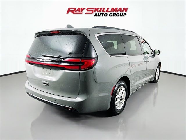 2022 Chrysler Pacifica Touring-L