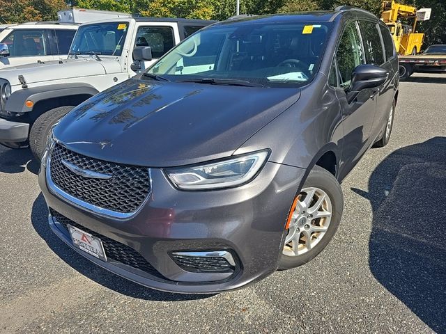 2022 Chrysler Pacifica Touring-L