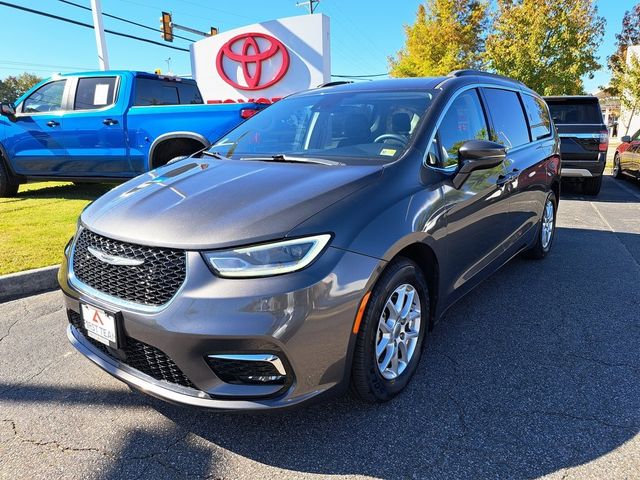 2022 Chrysler Pacifica Touring-L