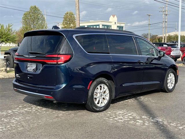 2022 Chrysler Pacifica Touring-L