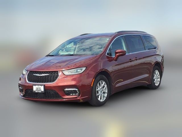 2022 Chrysler Pacifica Touring-L