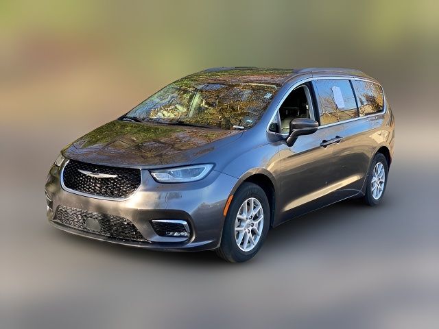 2022 Chrysler Pacifica Touring-L