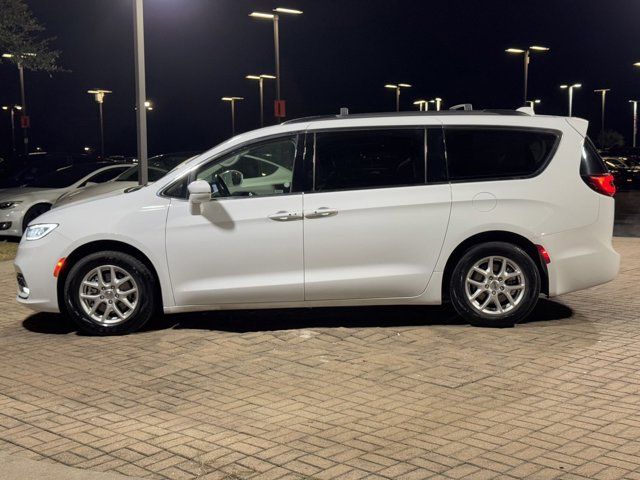 2022 Chrysler Pacifica Touring-L