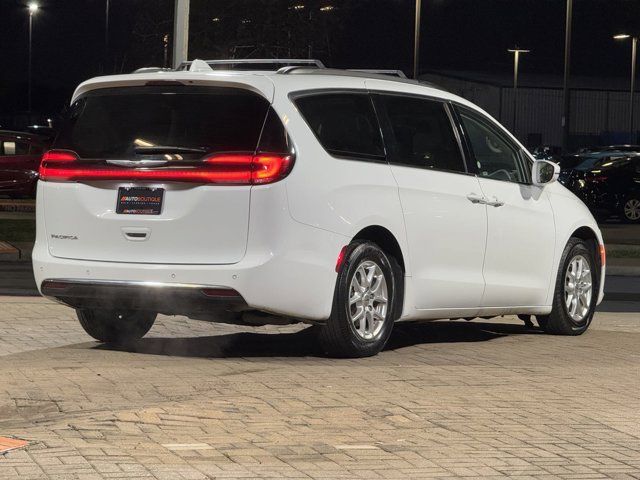 2022 Chrysler Pacifica Touring-L