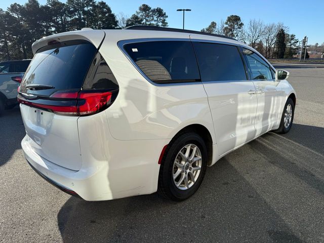 2022 Chrysler Pacifica Touring-L